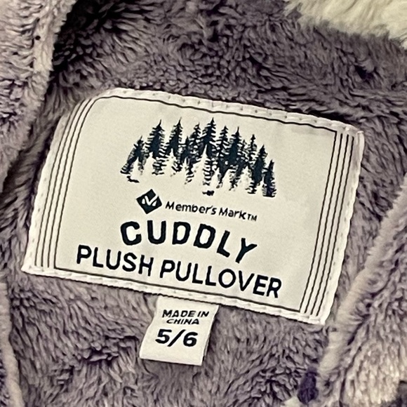 Girls Cuddly Plush Pullover Size 5/6 - Picture 4 of 5
